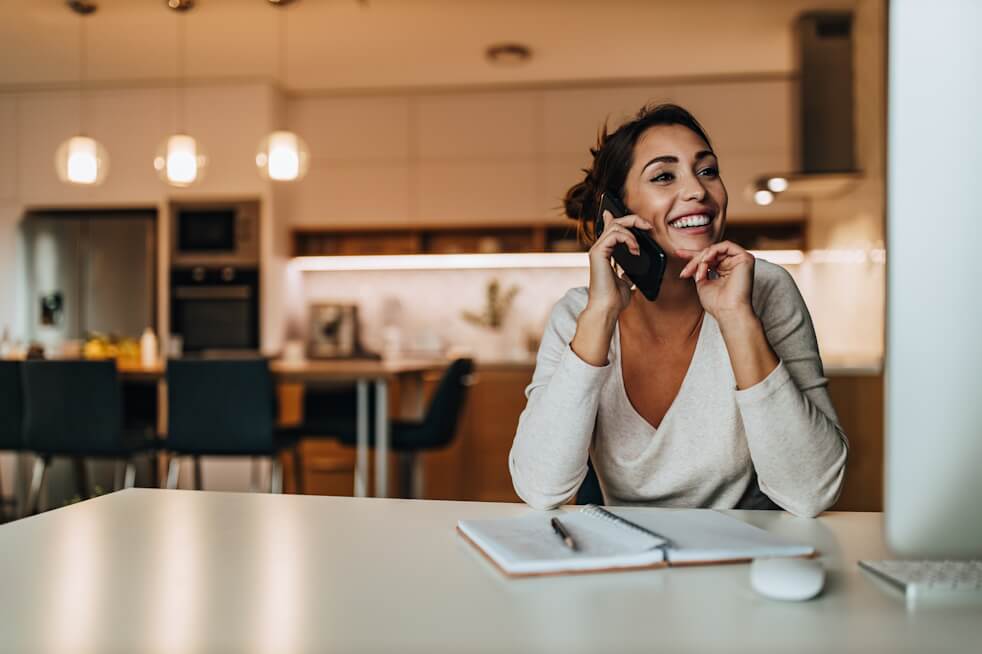 woman scheduling hvac appointment